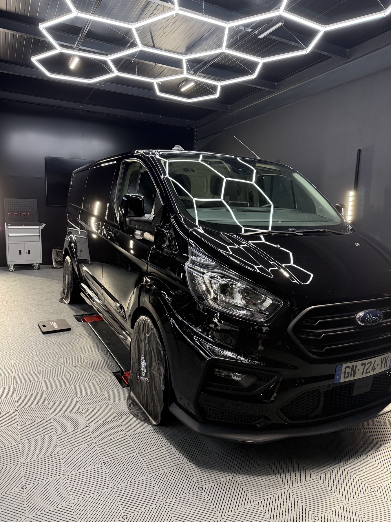 Carrosserie Ford après polissage