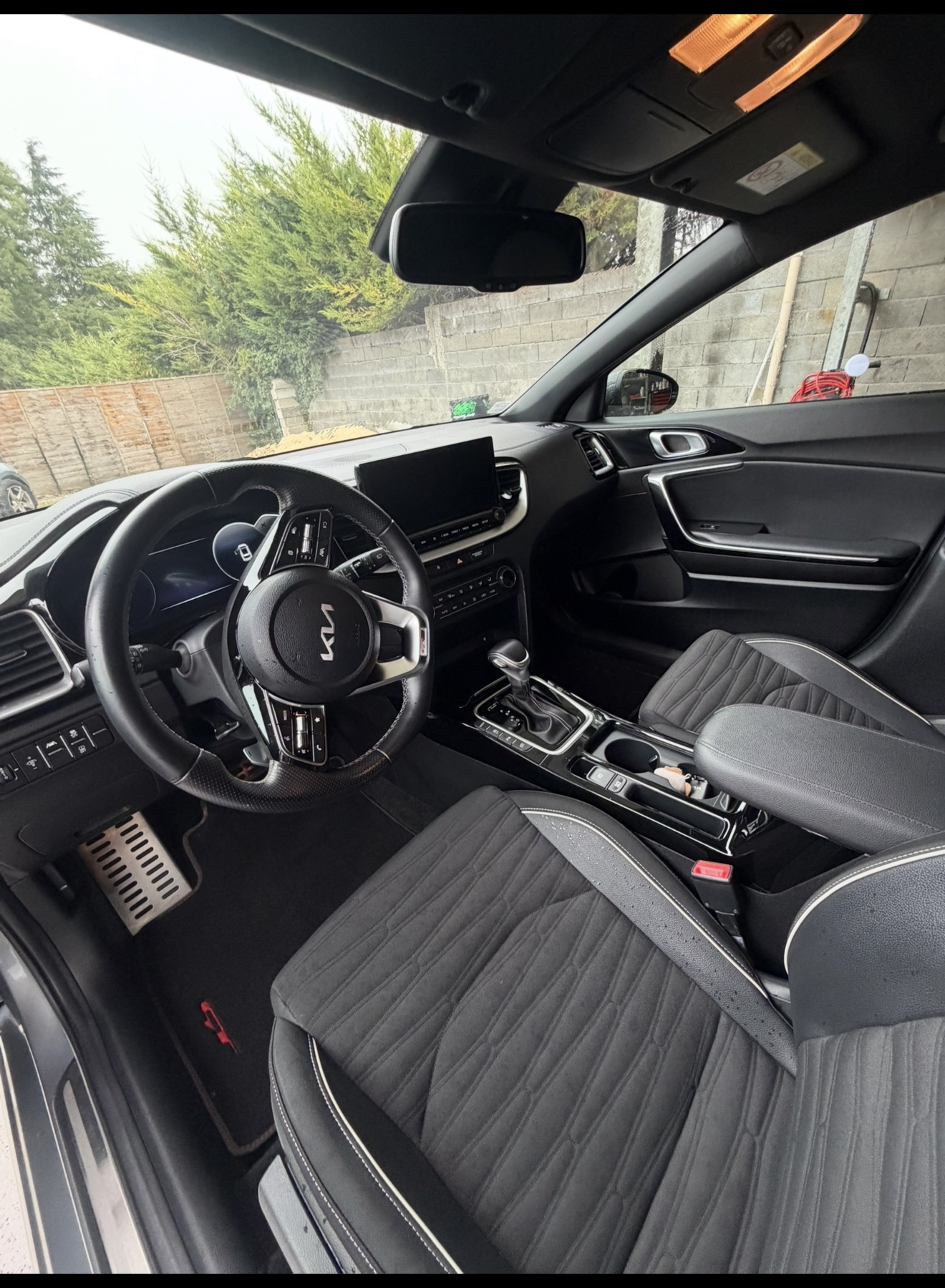 Intérieur de la Kia Ceed après préparation